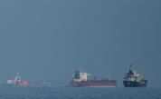 Въпреки блокадата: Китайски танкер премина през Ормузкия проток