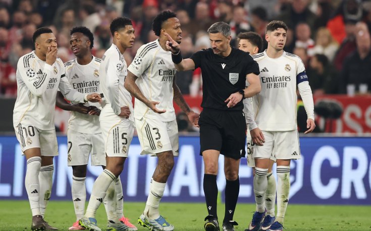 Флорентино Перес съсипа от критики играчите на Реал Мадрид