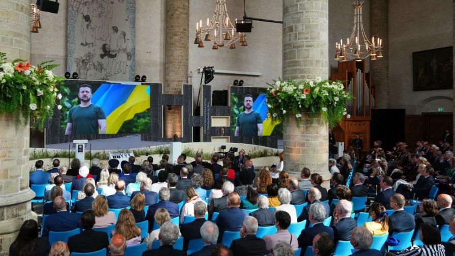 Зеленски получи награда за смелостта, проявена по време на войната с Русия