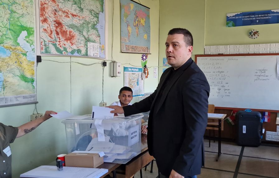 Станислав Балабанов упражни правото си на глас