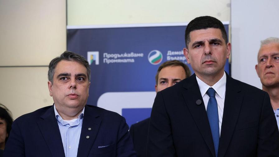 Асен Василев и Ивайло Мирчев от ПП-ДБ