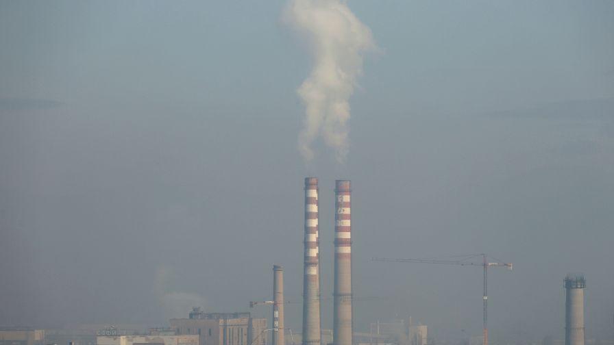 Аварии спряха топлоподаването в някои райони на София