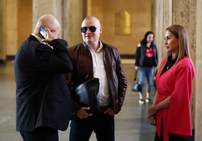 <p>Делото за плагиатство срещу Петър Илиев продължава в Софийски градски съд, като днес беше разпитана потърпевшата доц. Наталия Киселова. Според нея има съвпадение от над 70 страници между нейната дисертация, защитена през 2007 г., и публикуваната през 2015 г. книга на Илиев.</p>