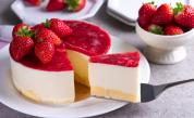 Ефирна, свежа и неустоима: Рецепта за перфектната ягодова торта