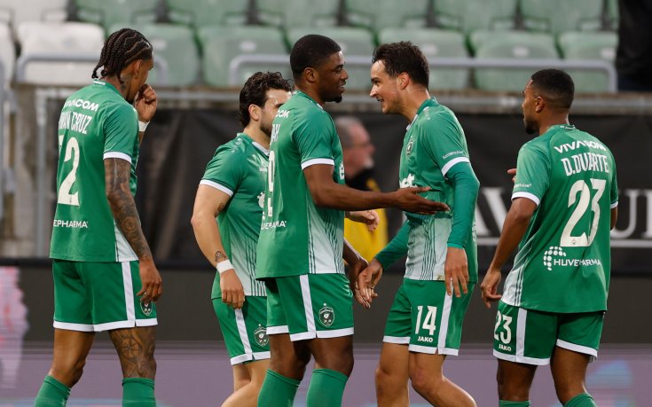 Лудогорец подкрепи футболист на съперник след тежка контузия, помага за възстановяването му