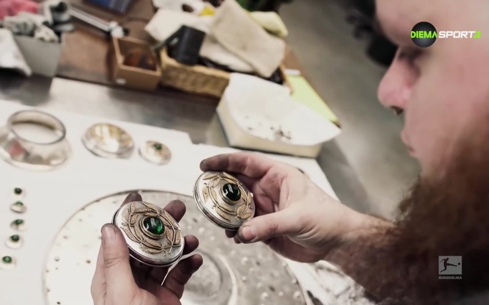 Сребърната салатиера: Как се 