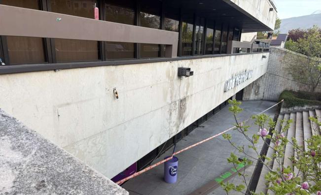 Критична борба за живот: Какво е състоянието на детето, паднало от НДК