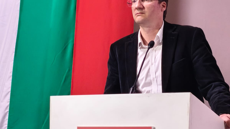 Крум Зарков
