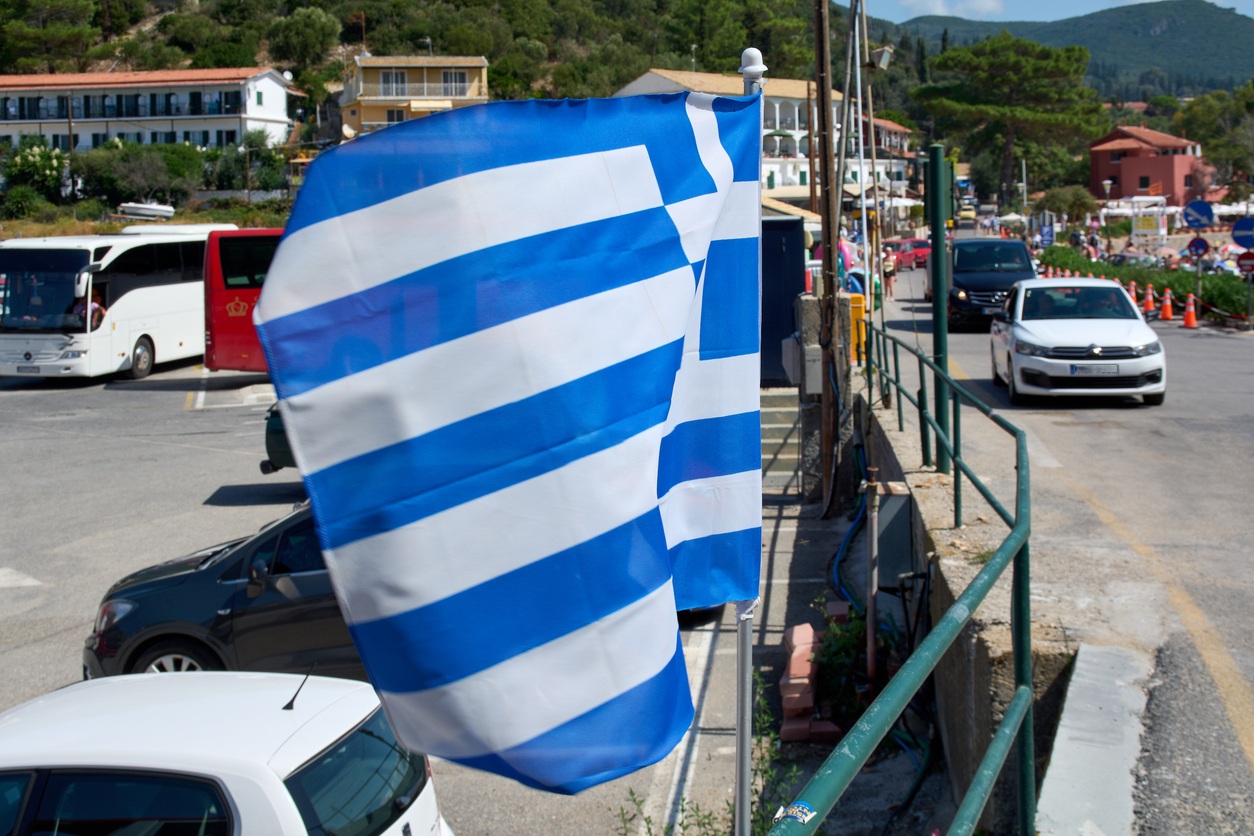 Ето кога влизат в сила новите правила за шофьорите в Гърция