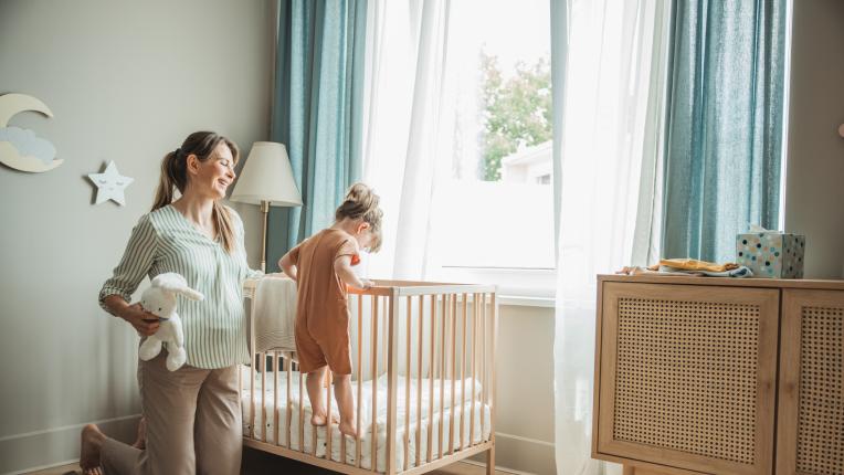 Какво наистина има значение в бебешката стая
