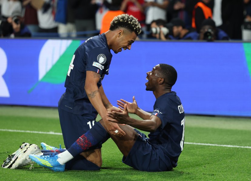 PSV ПСЖ Байерн1