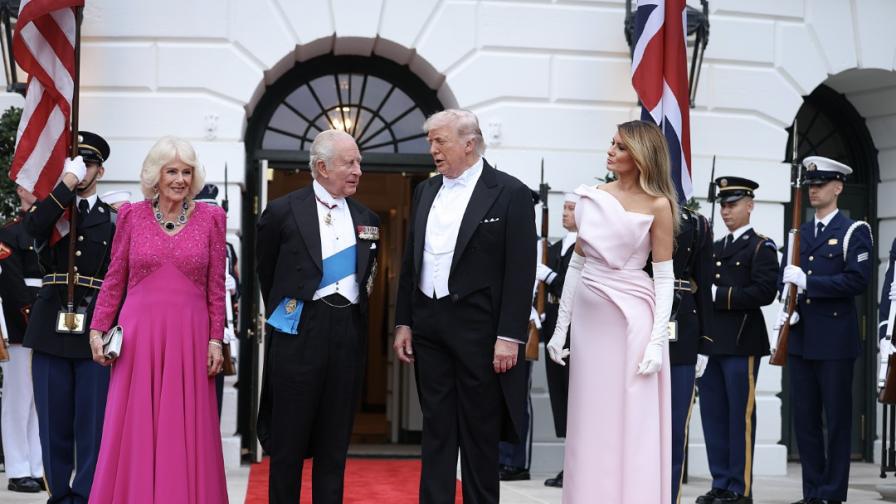 Мелания Тръмп изуми с рекордно скъпа рокля в Белия дом за $80 000