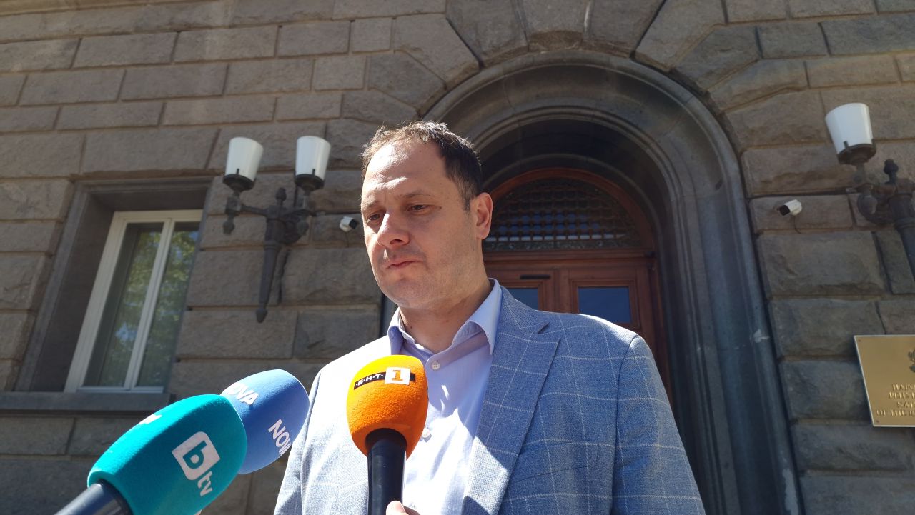 "Прогресивна България" увери - данъците няма да се пипат