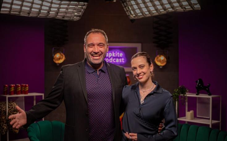 Весела Бабинова преодолява страховете си в “Капките”