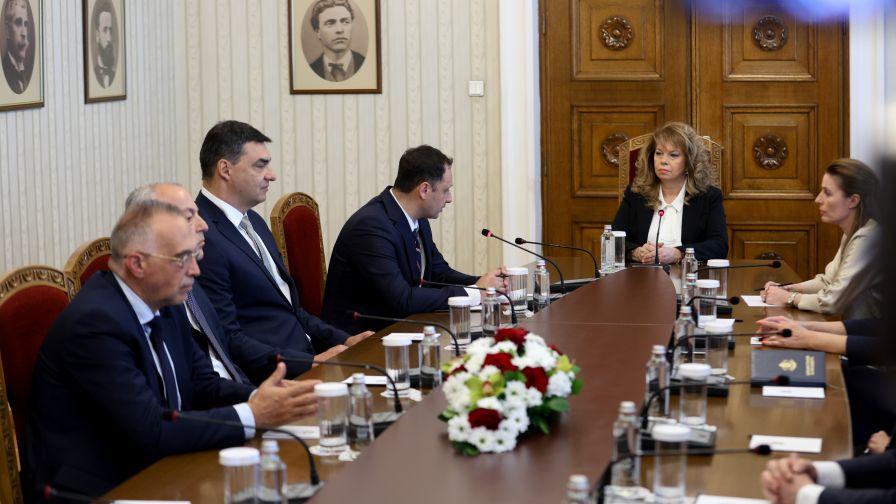 <p>"Прогресивна България":&nbsp;До края на седмицата ще има правителство</p>