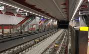 Линия 3 на метрото променя движението си, две станции затварят