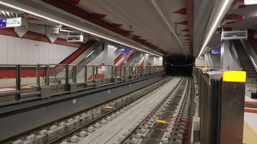 <p>Столичани, внимание!&nbsp;Линия 3 на метрото променя движението си, две станции затварят</p>