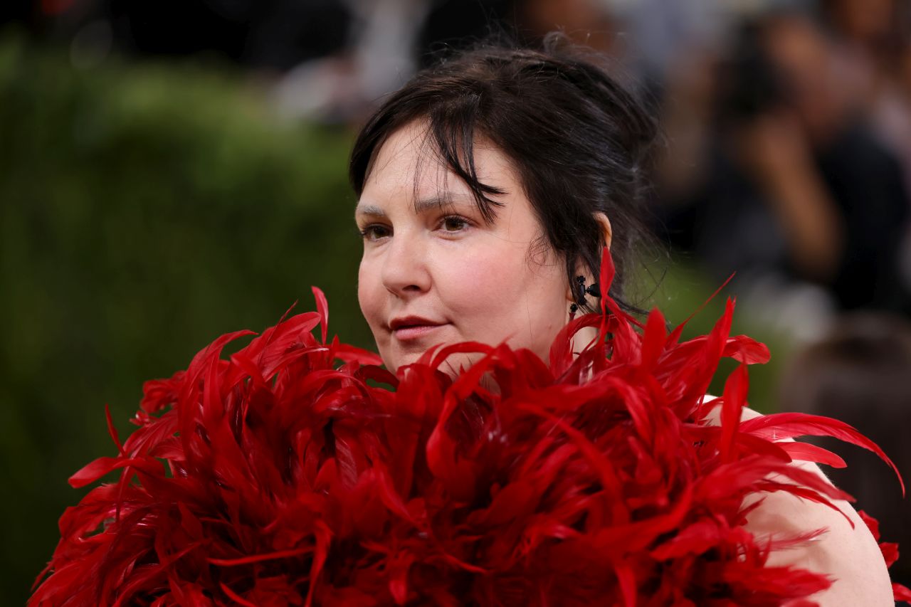 <p>Лина Дънам</p>