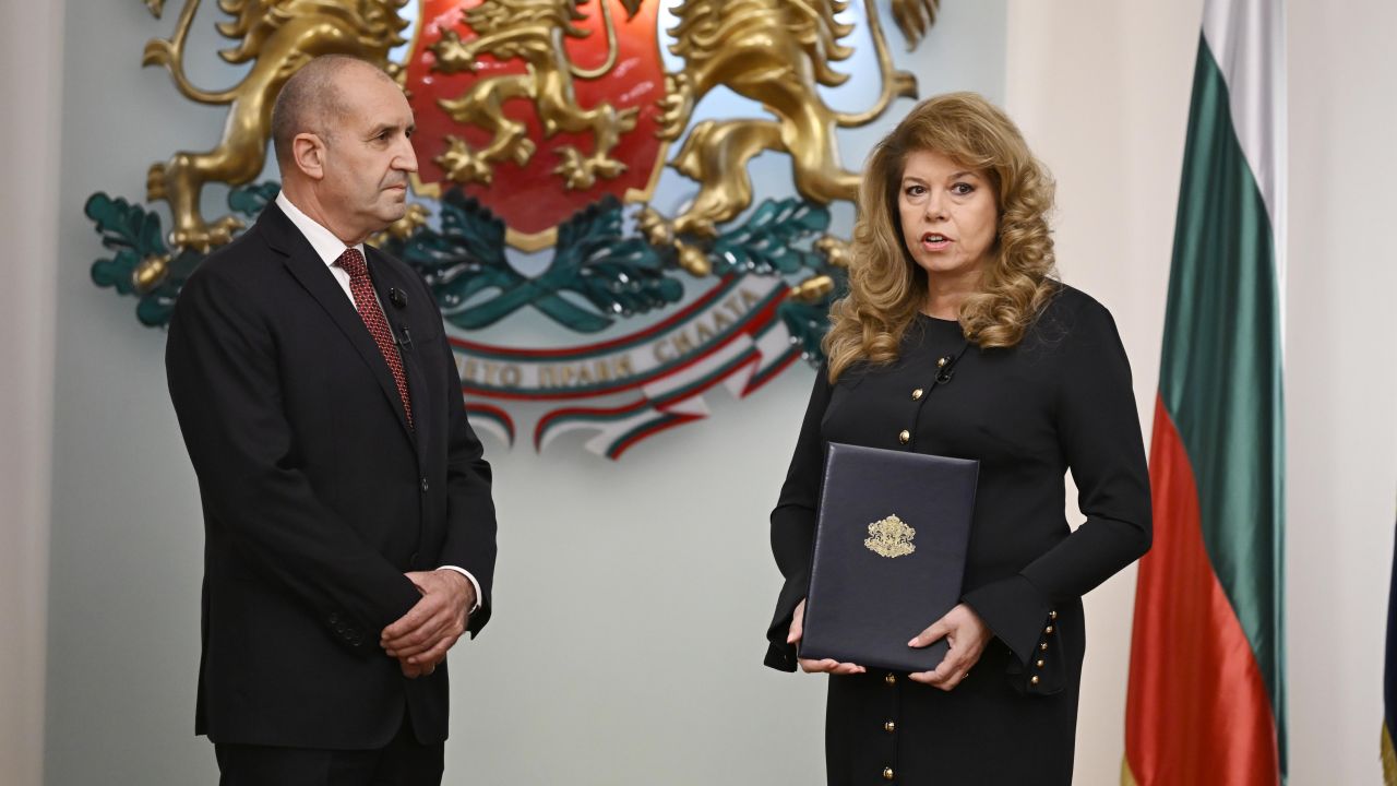 <p>&bdquo;Прогресивна България&ldquo; получи първия проучвателен мандат от &bdquo;Дондуков&ldquo; 2</p>