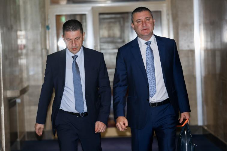 Първо редовно заседание на кабинета Радев