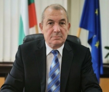 <p>Иван Петков</p>