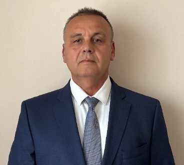 <p>Руслан Томов</p>