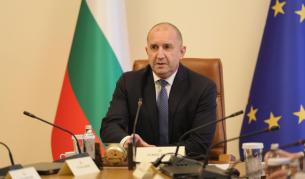 Румен Радев е поискал от Тръмп САЩ да премахнат визите за българи