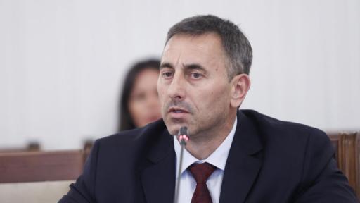 Румен Спецов: България е напълно обезпечена с горива, към момента няма риск от недостиг