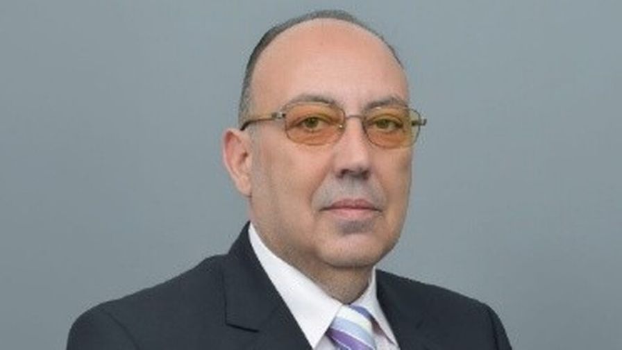 Изяснява се случай с новия областен управител на Сливен и отнета шофьорска книжка в Германия