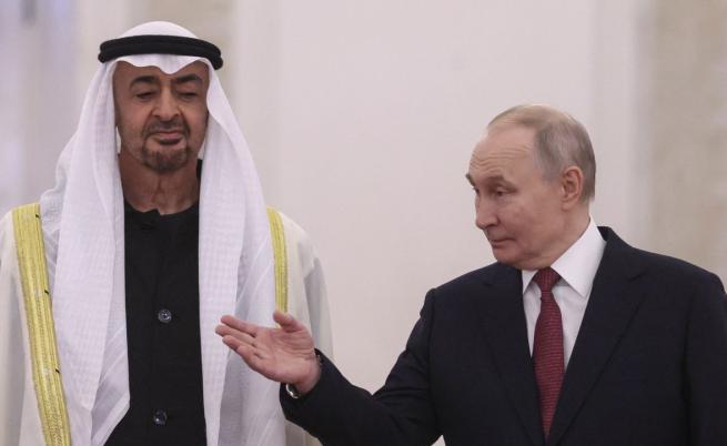 Путин разговаря с президента на ОАЕ за Близкия изток, Иран и Украйна