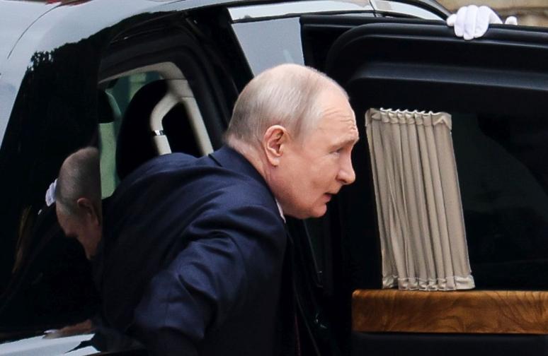 Путин Си