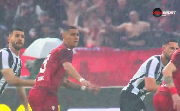 ЦСКА удари пръв във финала срещу Локо Пд