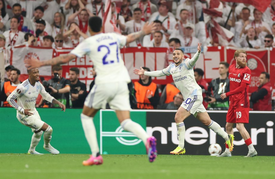 Фрайбург Астън Вила1