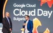 Борис Георгиев, директор на Googe Cloud за Централна и Източна Европа (вляво) и Симеон Кърцелянски, мениджър по киберсигурност в
„Информационно обслужване“ и ръководител на Националния център за киберсигурност на
България