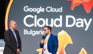 Борис Георгиев, директор на Googe Cloud за Централна и Източна Европа (вляво) и Симеон Кърцелянски, мениджър по киберсигурност в
„Информационно обслужване“ и ръководител на Националния център за киберсигурност на
България