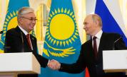 Путин подари четири амурски тигъра на Казахстан