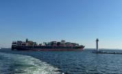 Дрон удари турски товарен кораб в Черно море, има загинал моряк