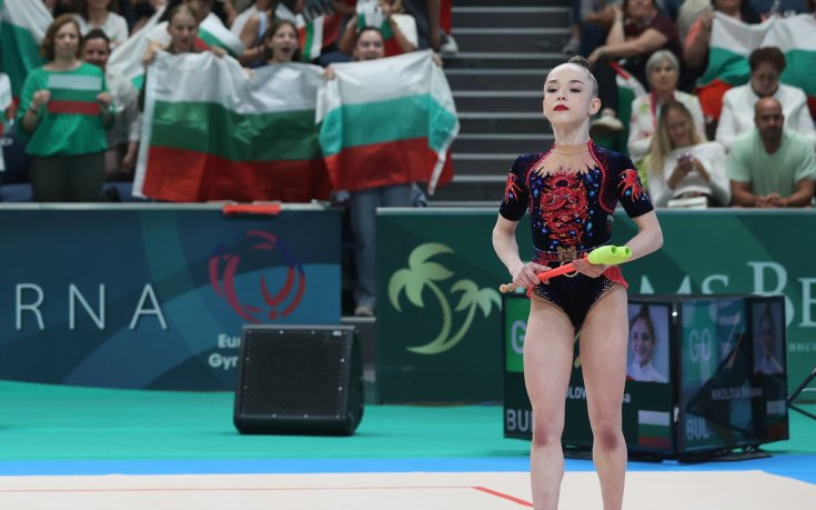 Стилияна Николова заема 9 място във временното класиране за многобоя в Милано