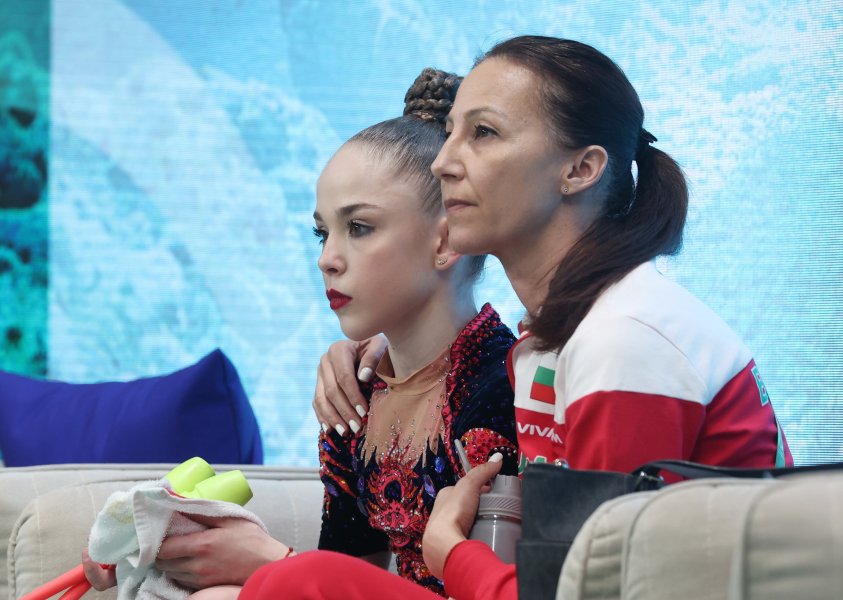 Стилияна Николова спечели сребро от Европейското първенство по художествена гимнастика1