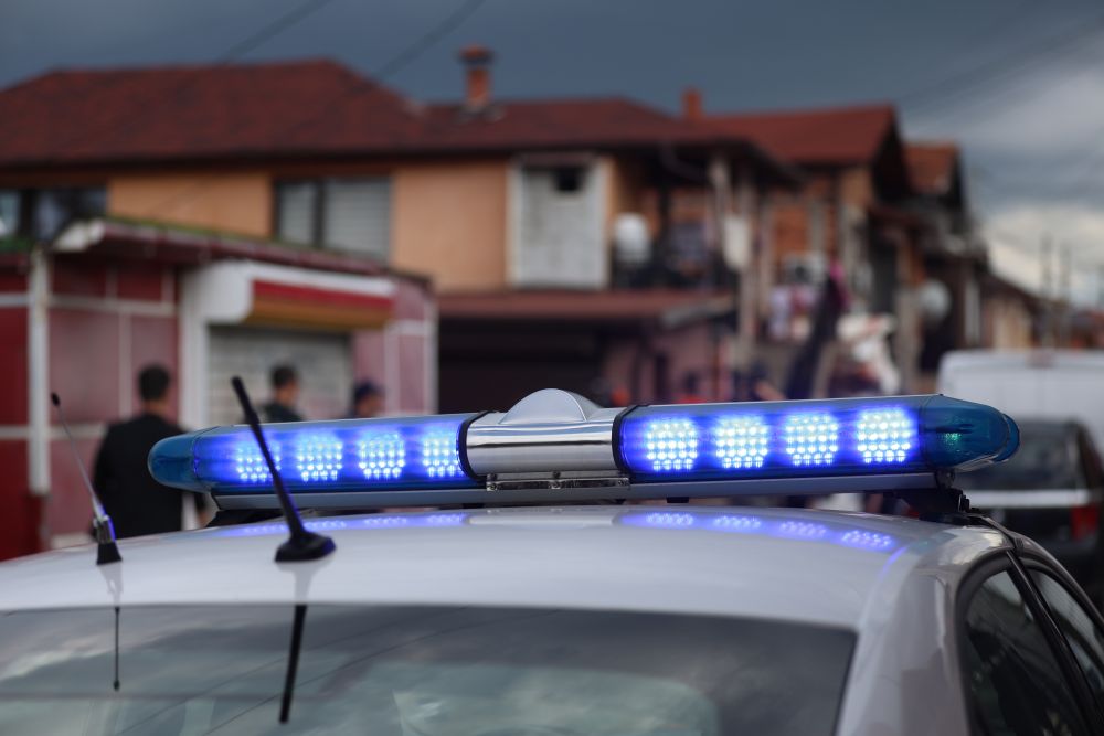 Мащабна полицейска операция срещу разпространението на наркотици в кв. "Христо Ботев"