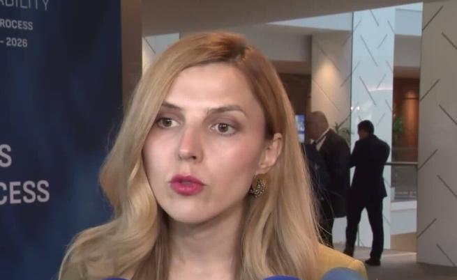 Външният министър: Решенията за помощ за Украйна ще се вземат по установения ред от правителството и парламента