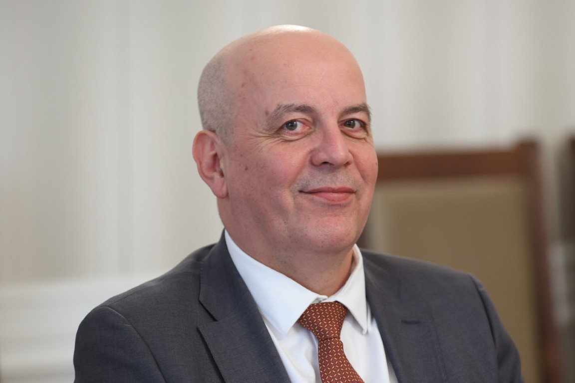 Оставят Антоан Гечев начело на разузнаването