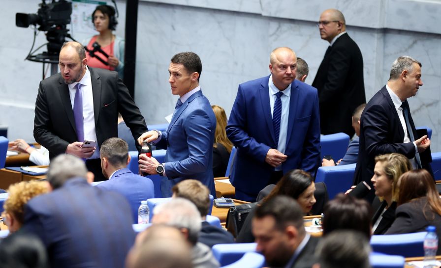 НС прие на първо четене проекта на "Прогресивна България" за промени в Закона за държавния дълг