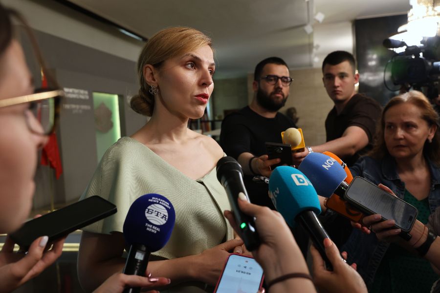 <p>Визията на Велислава Петрова на срещата с Хакан Фидан.</p>