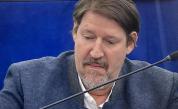 Докладчикът за Северна Македония: Не съм съгласен, но мнозинството реши така