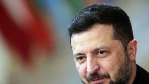 Зеленски вижда край на войната с Русия следващото лято