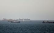 Оман открива временен морски коридор през Ормузкия проток