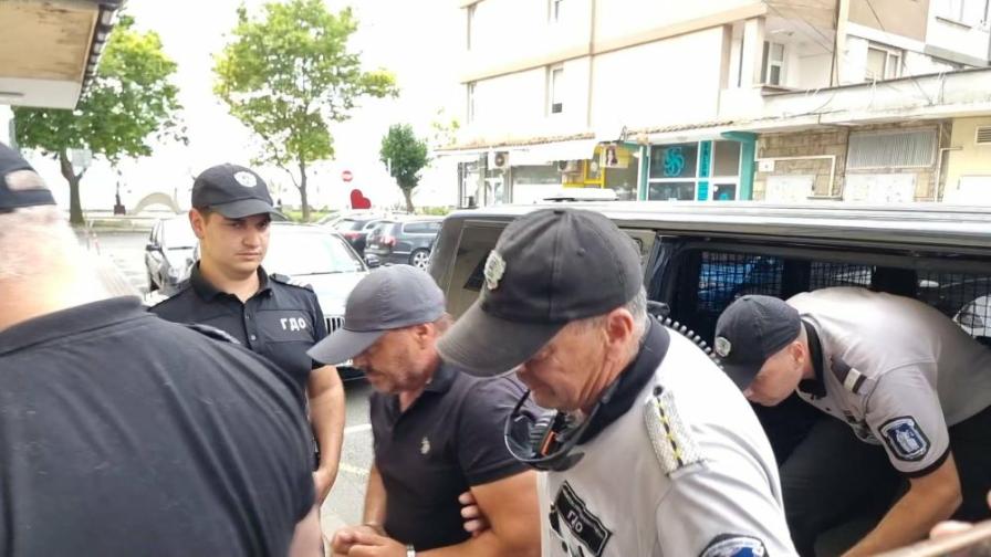 Пуснаха под домашен арест водача на джета край Ахелой