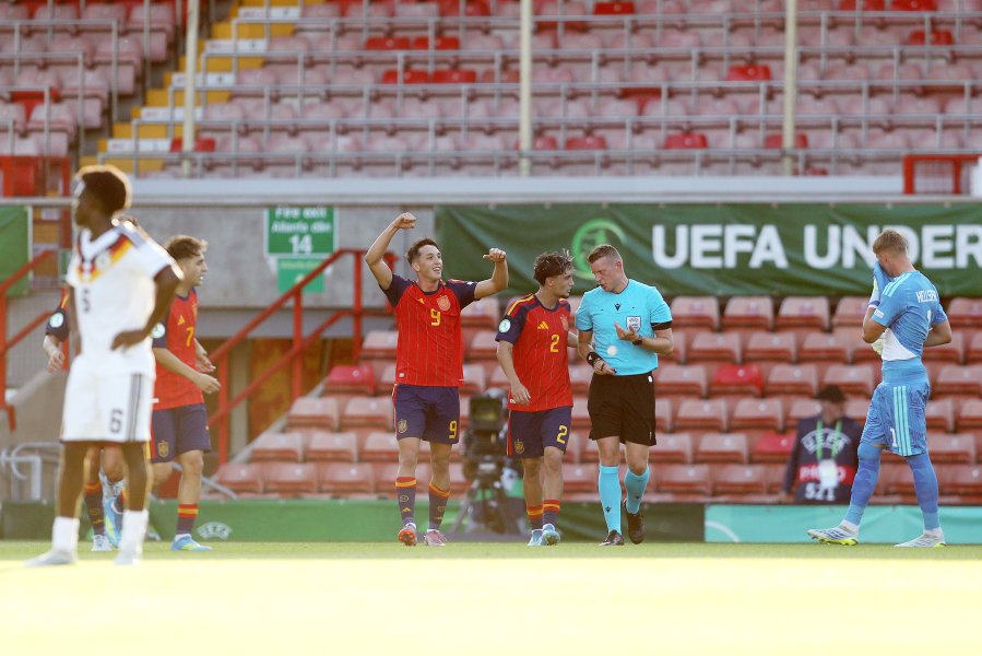 Испания U19 Германия U191