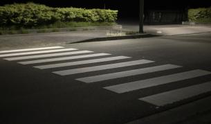 Камион блъсна и уби жена на пешеходна пътека във Варна